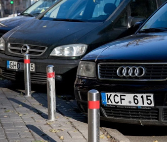 Сокращено количество пропускных пунктов для растаможки автомобилей из ЕС