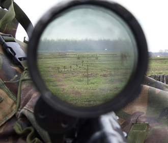 На Донбассе снайпер ранил украинского военнослужащего