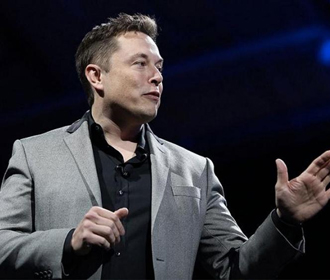 Маск представил флагман Tesla Model S Plaid