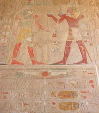 Археологи нашли в Египте древние настенные росписи