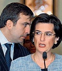 Бурджанадзе будет судиться с Саакашвили