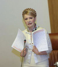 Тимошенко не переживает из-за недостачи министров