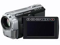 Panasonic выпустил самую легкую FullHD-видеокамеру в мире