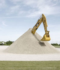 Нелегальная добыча песка: на чьей стороне закон?