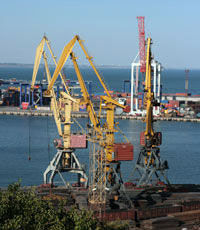 Министр Пивоварский добавил морпортам 6 млн. тонн грузов в год