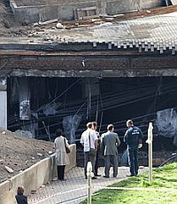 Из-под завалов парковки в Москве извлечено тело погибшего