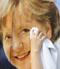 Немцы снова отказали Ангеле Меркель в доверии