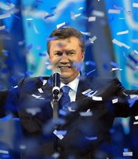 Янукович намерен посетить Тернополь