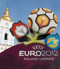 Украинцы массово желают стать волонтерами Евро-2012