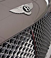 Bentley представила концепт 2-местного спорт-купе (видео)