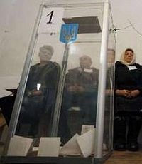 Действующий мэр Луганска Кравченко вновь переизбран
