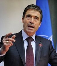 НАТО не будет вмешиваться в события в Сирии - Генсек