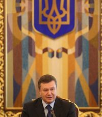 Янукович предлагает новые отношения с НАТО