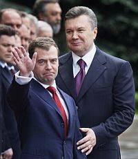 Янукович и Медведев намерены еще не раз встретиться до конца года
