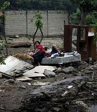 В Китае из-за тайфуна эвакуировали 300 тысяч человек