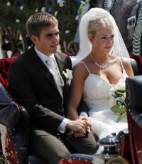 Капитан футбольной сборной ФРГ женился после ЧМ-2010
