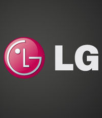 LG анонсировала два необычных смартфона