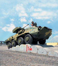БТР-4 для Ирака отгружено в Одесском порту