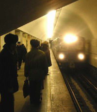 В ночь на Пасху метро будет работать на час дольше