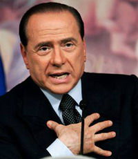 Берлускони: санкции в отношении России бессмысленны и вредны