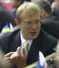 Андрей Шевченко назначен послом Украины в Канаде