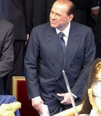 Берлускони готов вновь возглавить "Милан"
