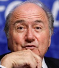Президент FIFA хочет стать радиоведущим