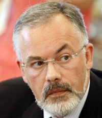 Табачник обещает, что не обяжет учиться студентов по субботам ради "Евро-2012"