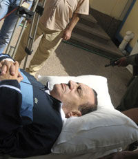 Мубарака переведут из тюрьмы в госпиталь
