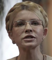 Гособвинение просит суд оставить в силе "газовый приговор" Тимошенко