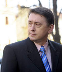 Мельниченко просит не экстрадировать его в Украину