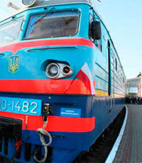 «Укрзалізниця» назначила 24 дополнительных поезда на зимние праздники