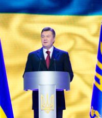 Янукович сменил главнокомандующего