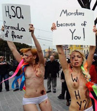 FEMEN заявляет об избиении ее активистки