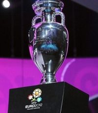 Ближайшие три дня Кубок Евро-2012 пробудет во Львове