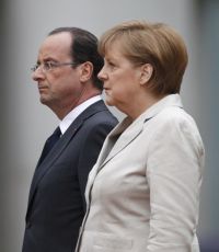 Опасения развала еврозоны миновали - Олланд