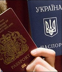 Андрей Клюев: Двойное гражданство создает угрозу нацинтересам Украины