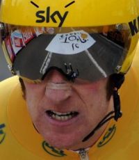 Британец впервые выиграл "Тур де Франс" (видео)