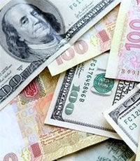 Кабмин обещает на следующий год доллар по 27 гривен