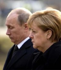 Меркель вместе с Путиным отметит окончание Второй мировой
