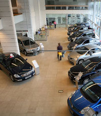Рынок новых автомобилей в Украине за год упал в 4,6 раза