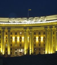 Киев призывает Москву предпринять срочные меры для прекращения эскалации ситуации на Донбассе