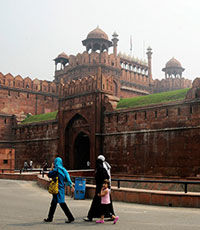 Индия возглавила рейтинг самых опасных для туристок стран