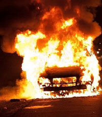 Французы сожгли 721 автомобиль в День взятия Бастилии