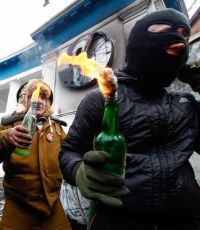 В результате противостояний в Украине погибли 102 человека