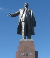 Милиция задержала около 30 участников столкновений в Харькове
