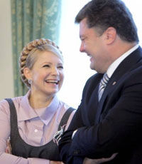 Тимошенко опережает Порошенко - опрос