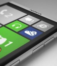 Продажи Microsoft Lumia рухнули на 73%