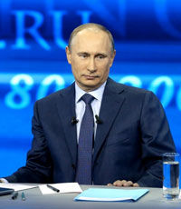 Путин: в нынешней ситуации бессмысленно требовать разоружения от "ополченцев"