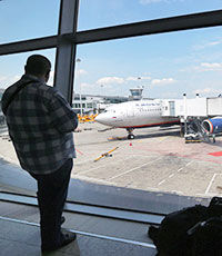 Авиапассажирам запретили провозить литий-ионные аккумуляторы в багаже